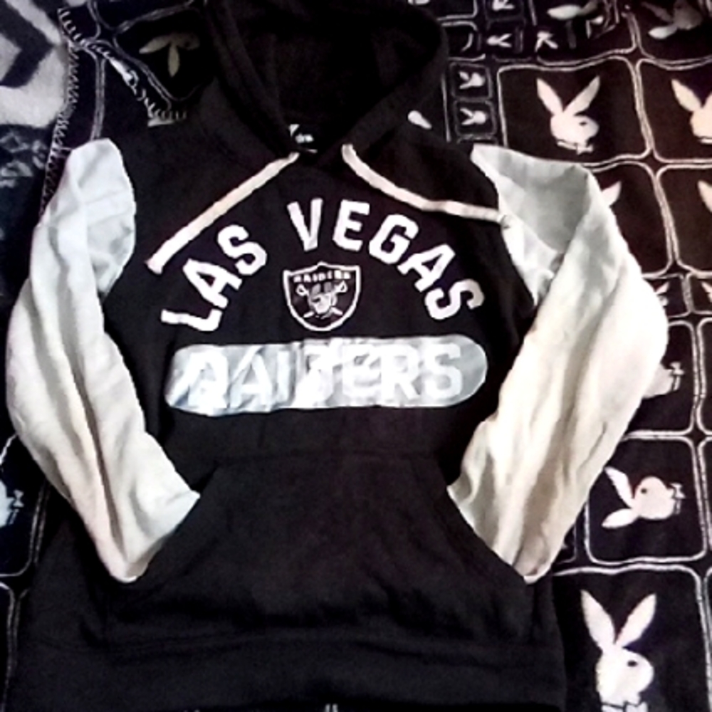 Fanatics Black and Gray Las Vegas Raiders Hoodie Size Small